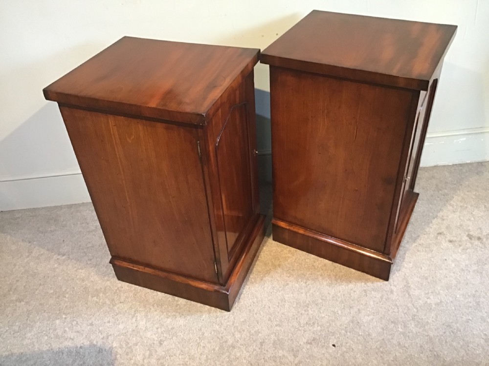 Pair of antique bedside cabinets View IV