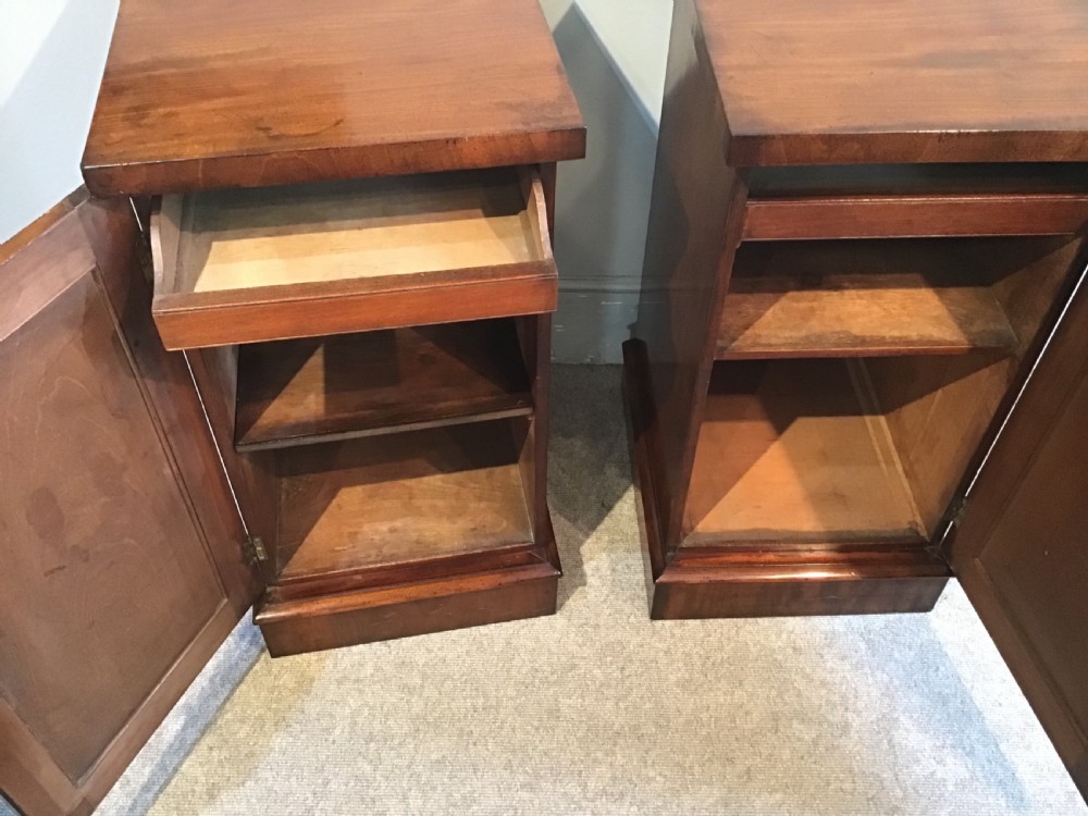 Pair of antique bedside cabinets View VI