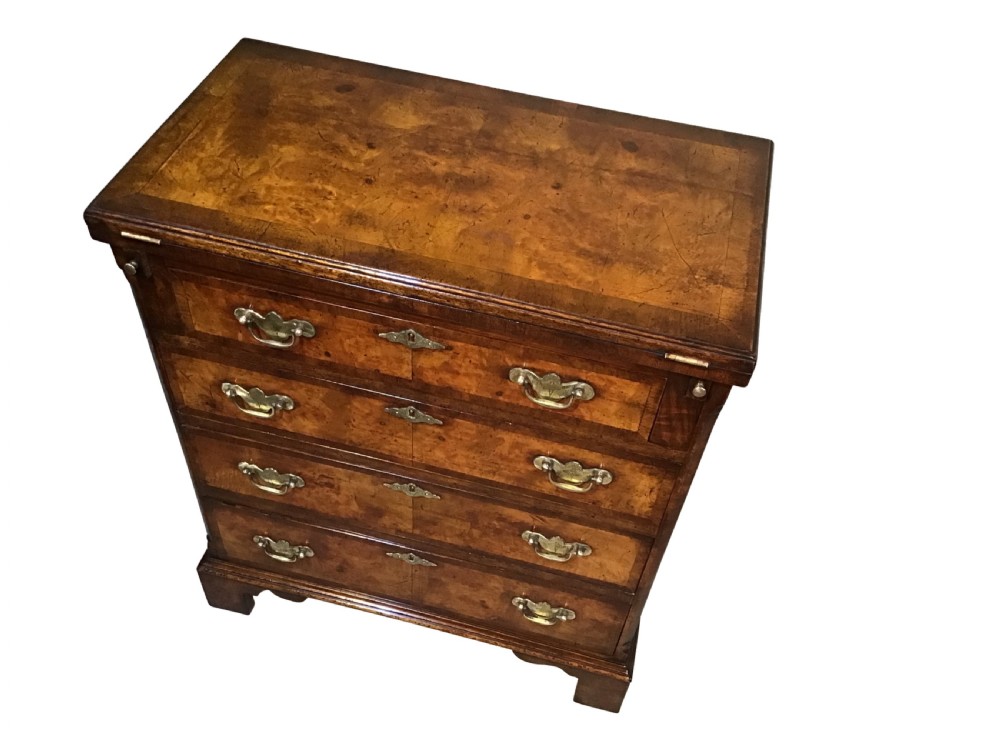 Antique walnut batchelors chest of drawers  View III