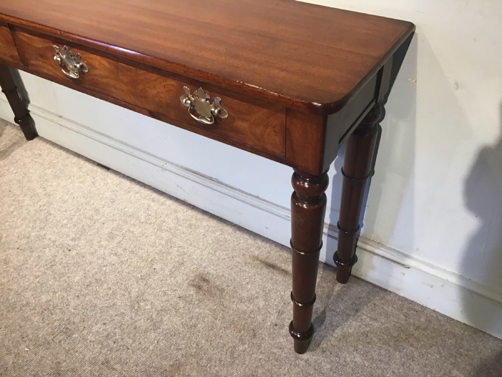 Antique hall table View VII