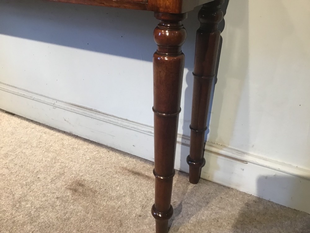 Antique hall table View VIII