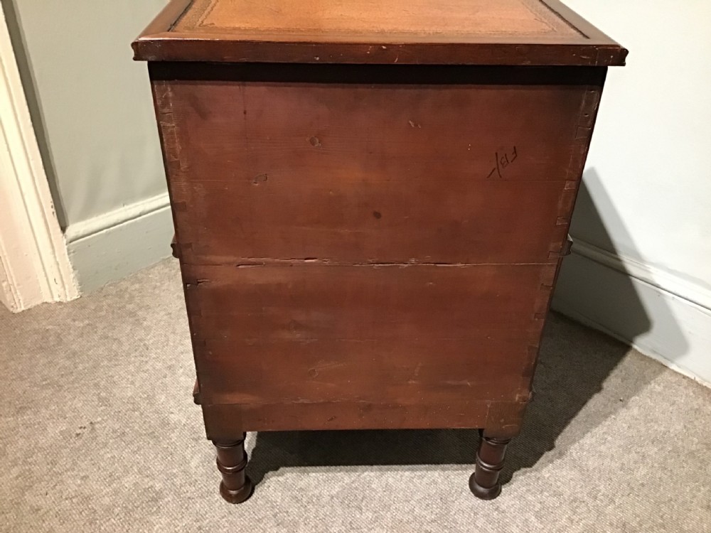 Antique mahogany steps View X