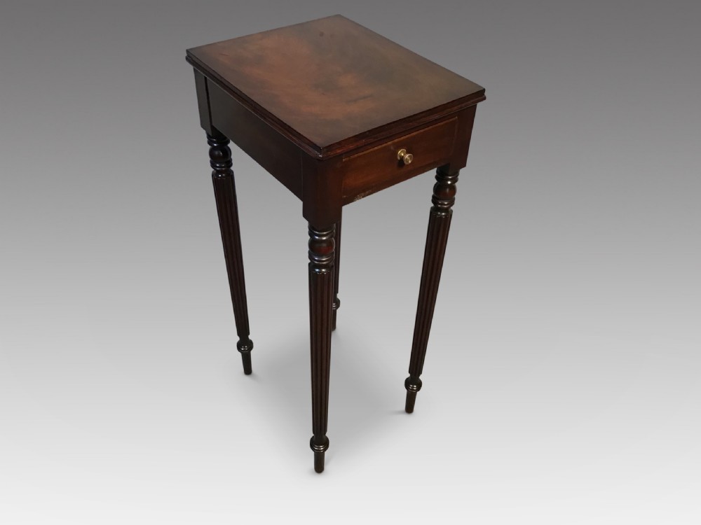 Georgian end table View II