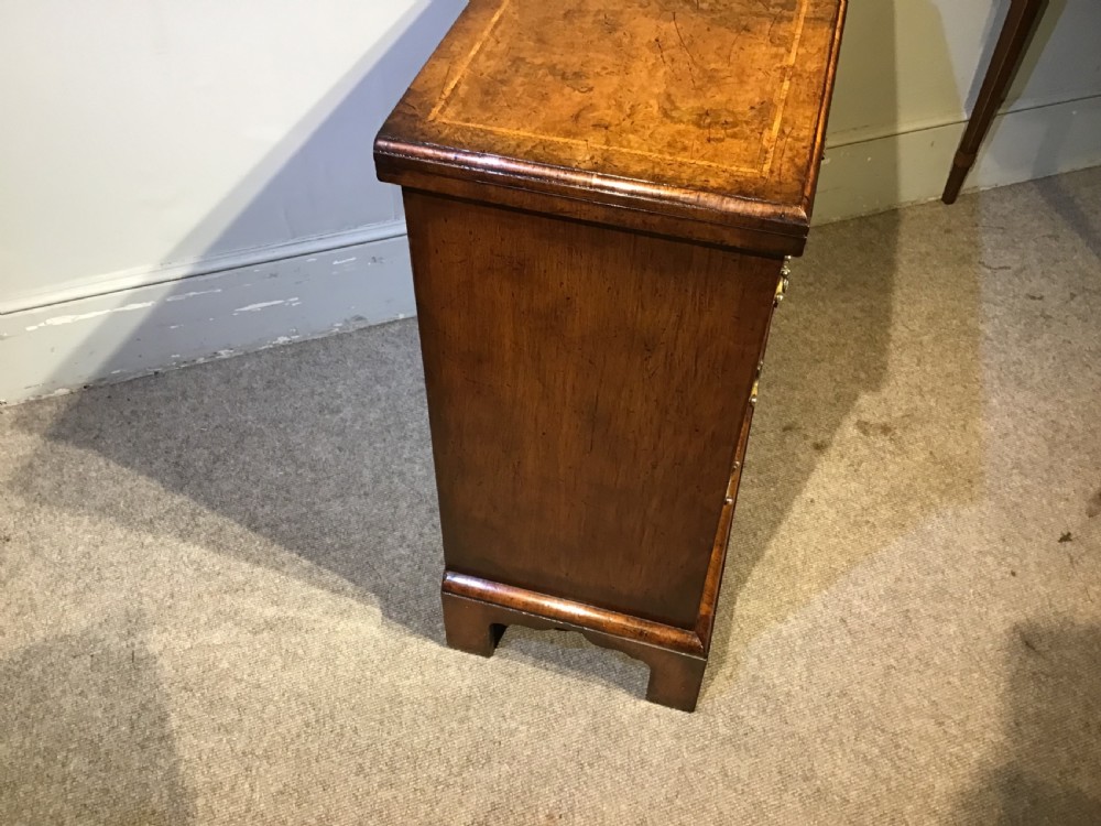 Antique batchelors chest of drawers View VII