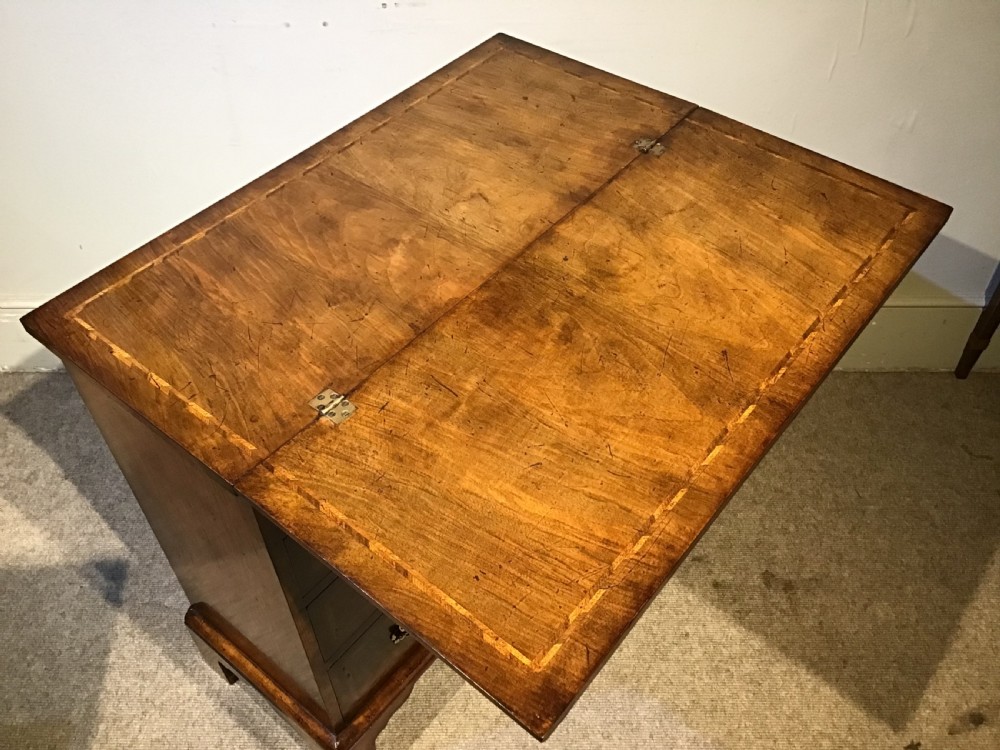 Antique batchelors chest of drawers View VIII