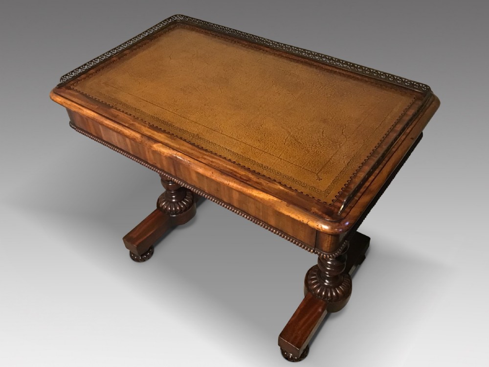 Antique writing table View II