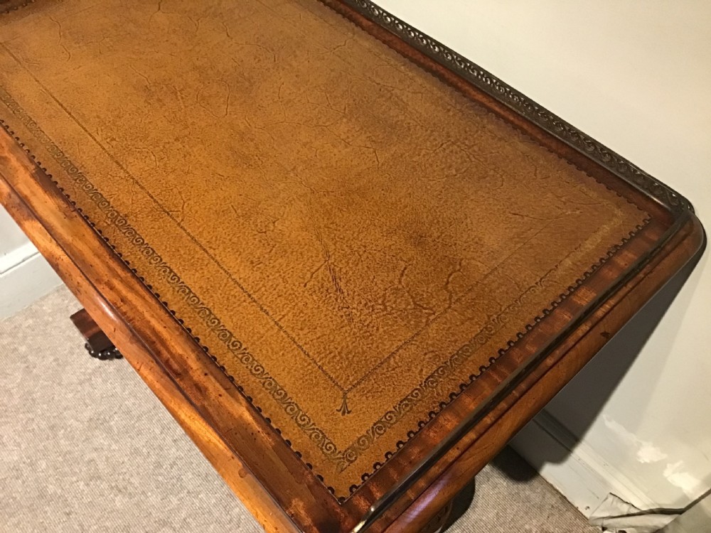Antique writing table View IV