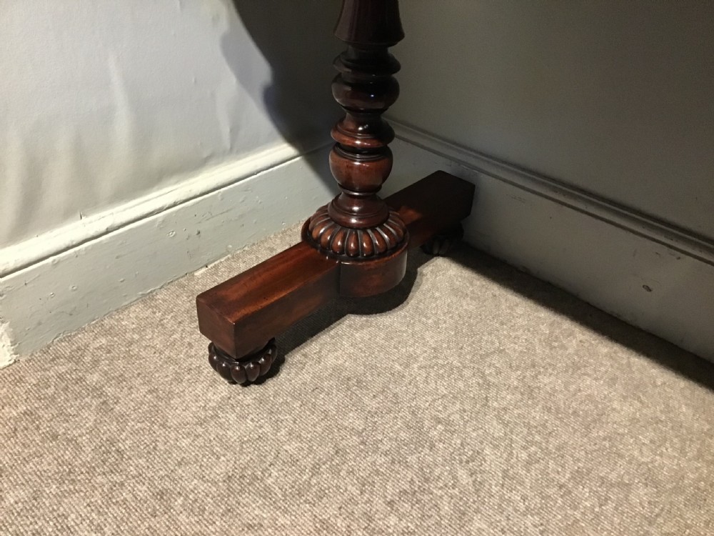 Antique writing table View VIII