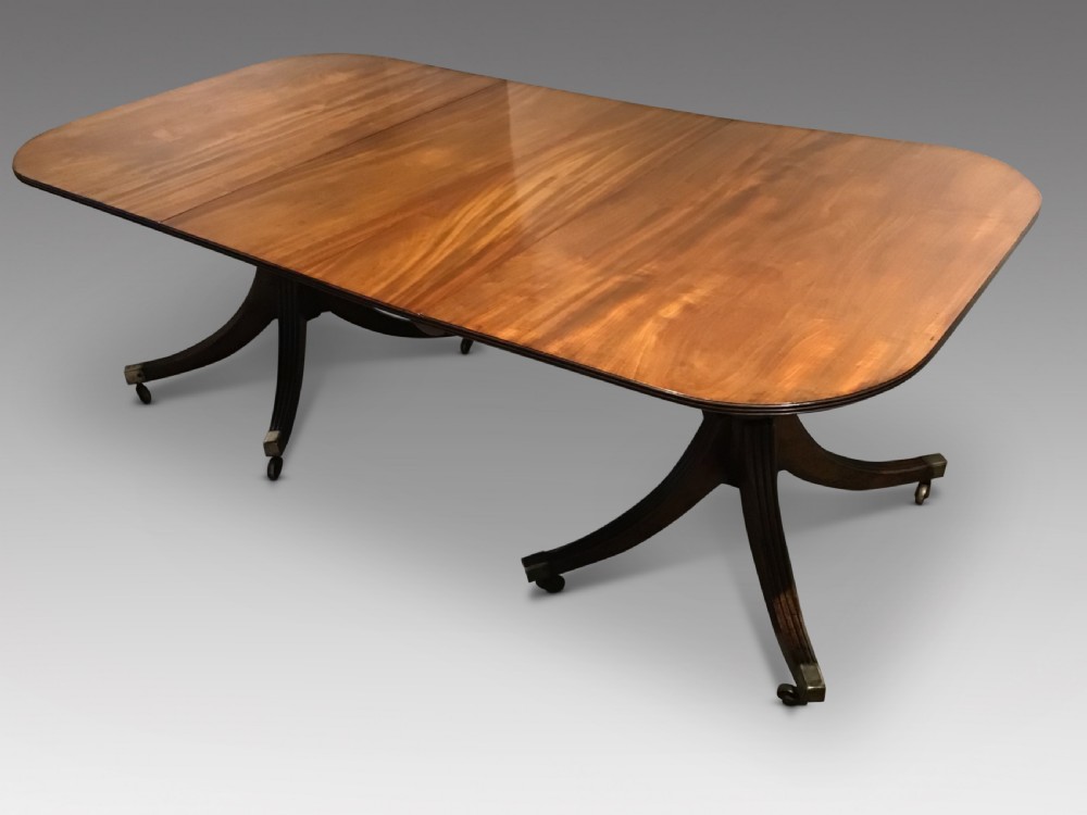 Antique dining table View II