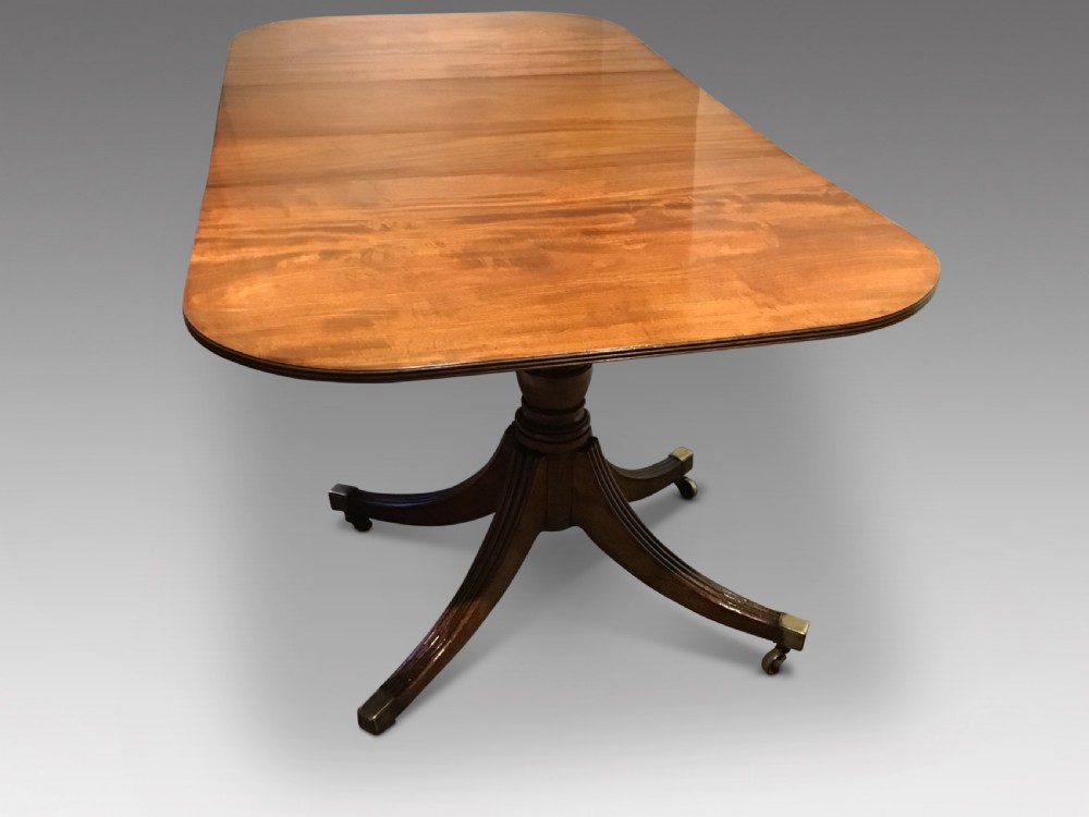 Antique dining table View III