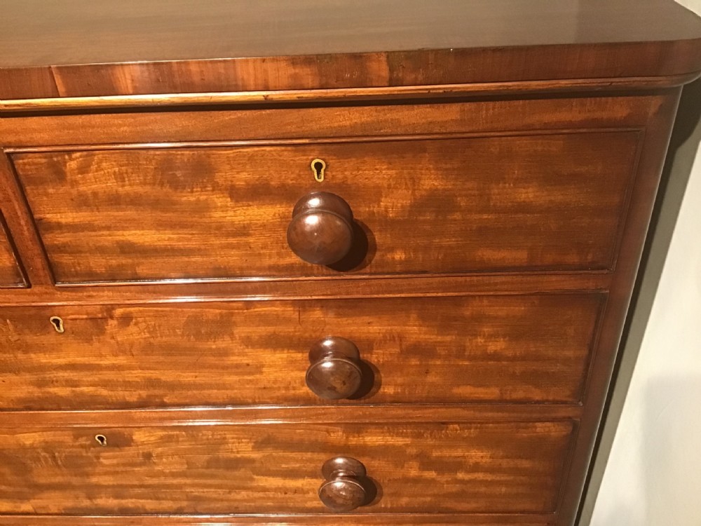 Antique Victorian chest of drawers View IV