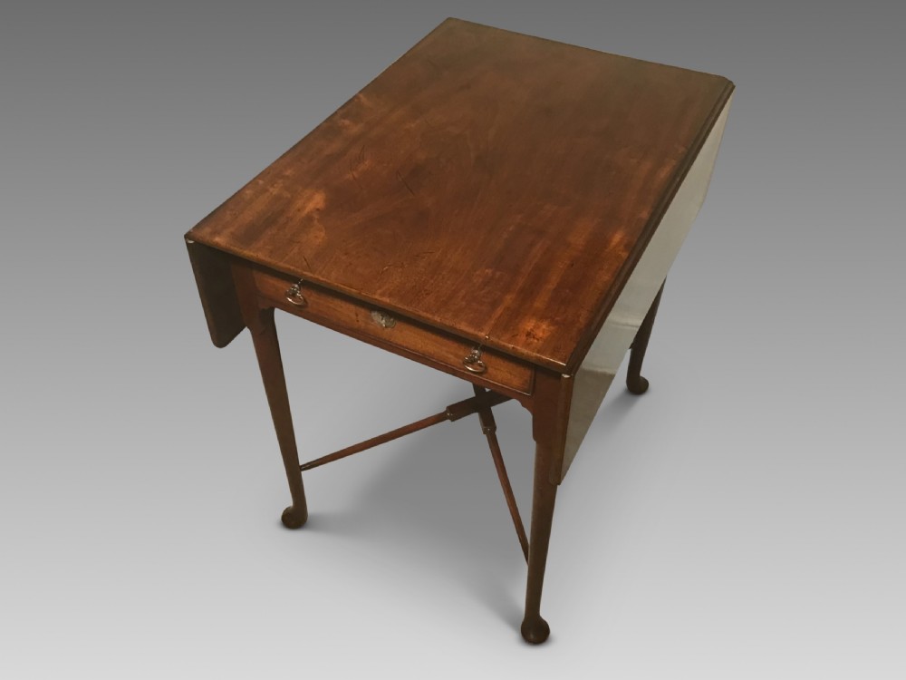 Georgian pembroke table View II