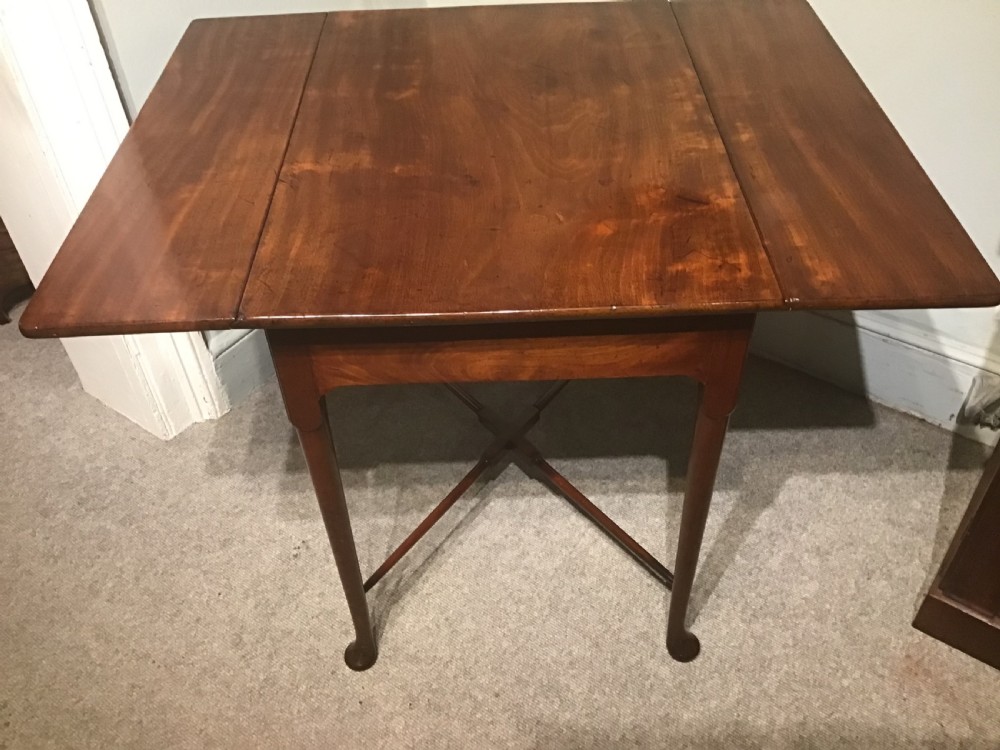 Georgian pembroke table View IX