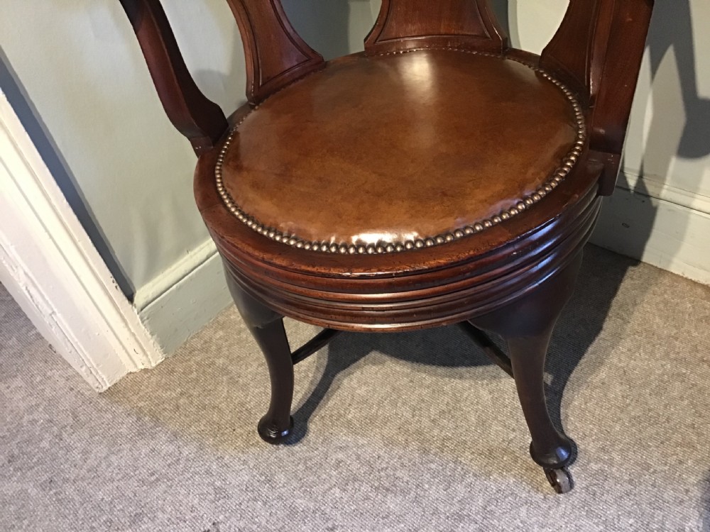 Antique desk chair View IV