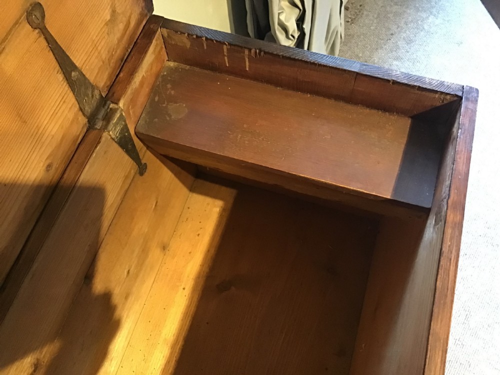 Georgian coffer View V