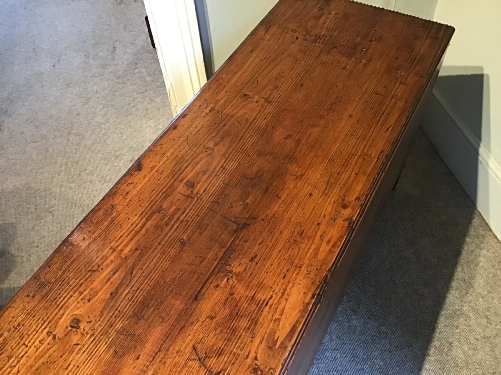 Georgian coffer View VII