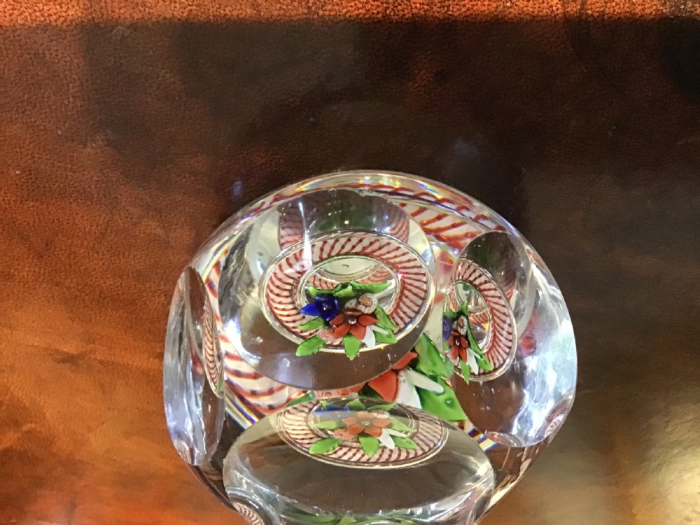 St Louis paperweight View III