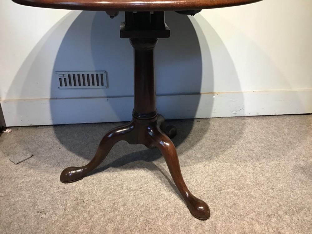Georgian tripod table View III