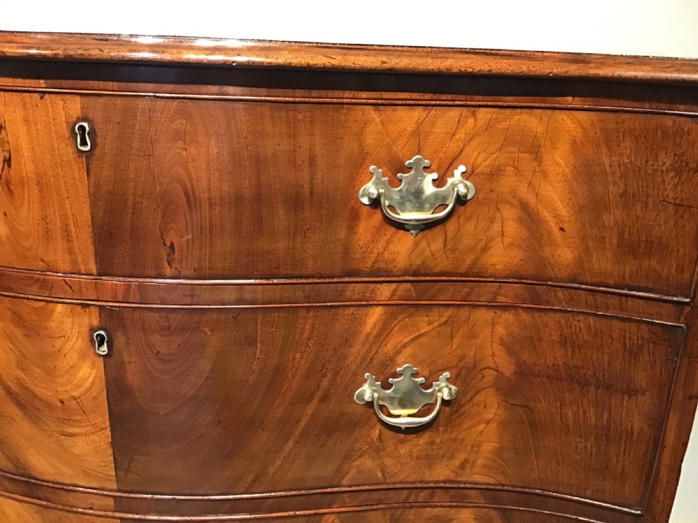 Georgian chest of drawers View VII