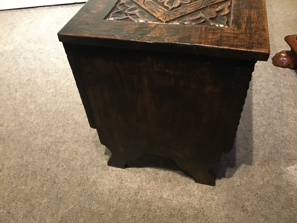 Antique oak coffer View VI