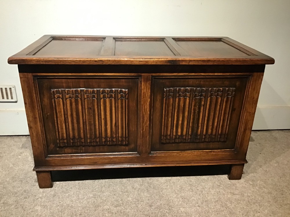 Antique oak and pine coffer View II