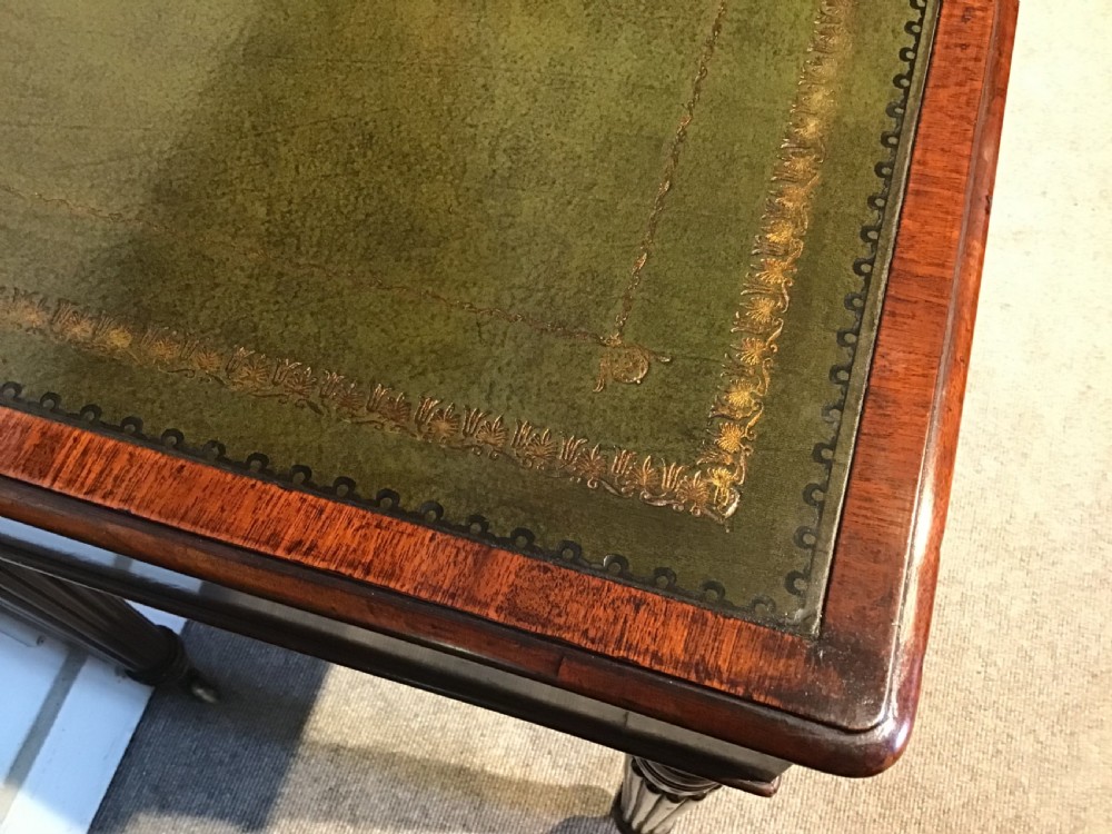 Antique writing table View VII