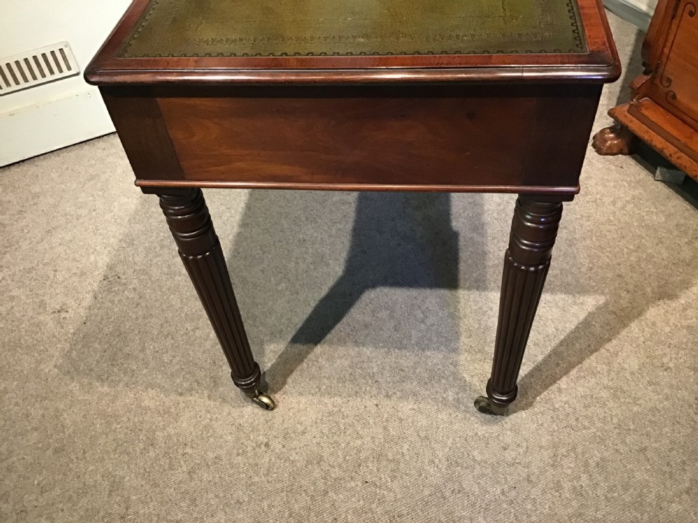 Antique writing table View VIII