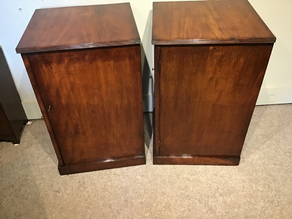 Pair of antique bedside cabinets View VI