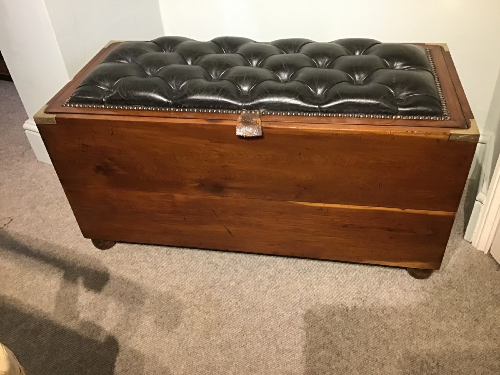 Military style table or bench View VI