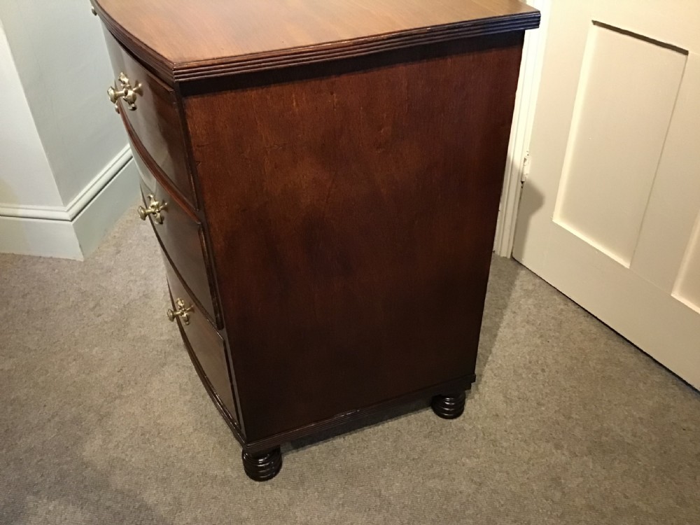 Antique bow chest of drawers View IX