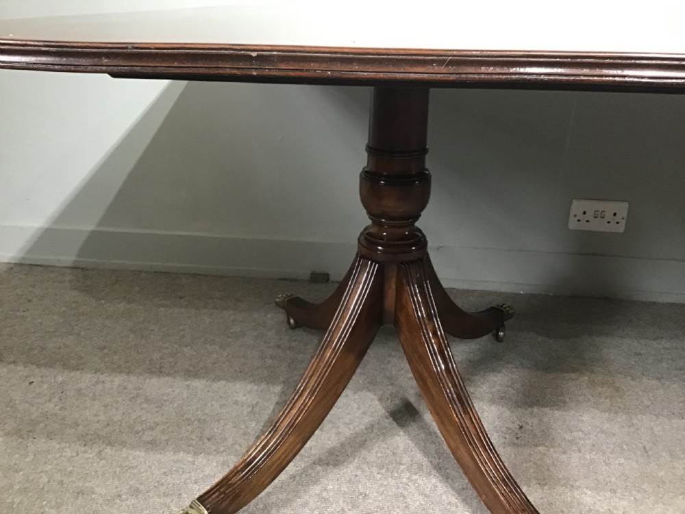 Antique dining table View VIII