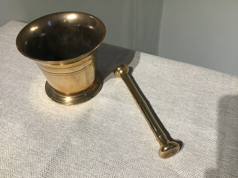 Georgian mortar and pestle View II