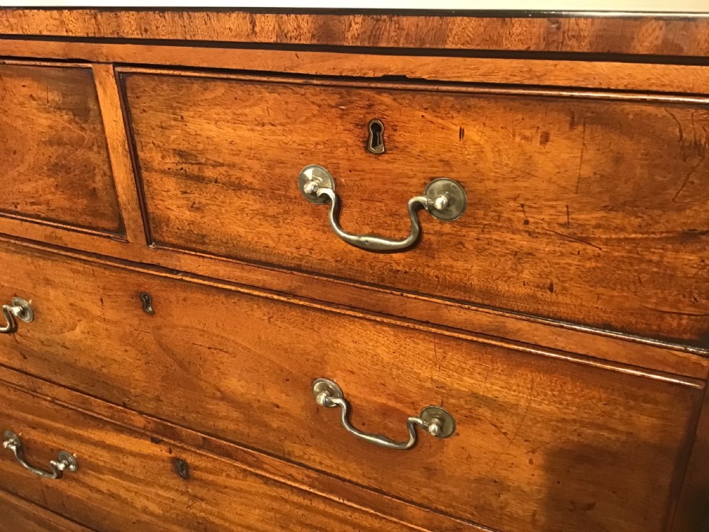 Antique chest of drawers View V