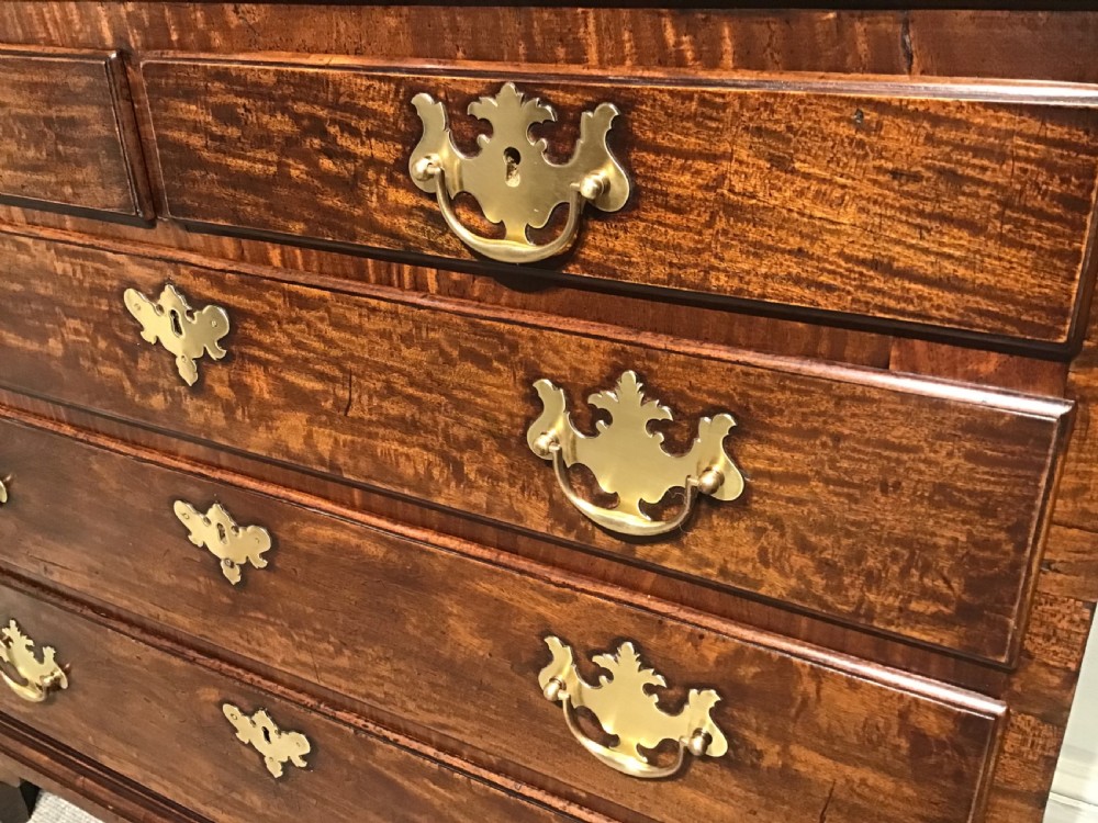 Antique hall chest View VIII