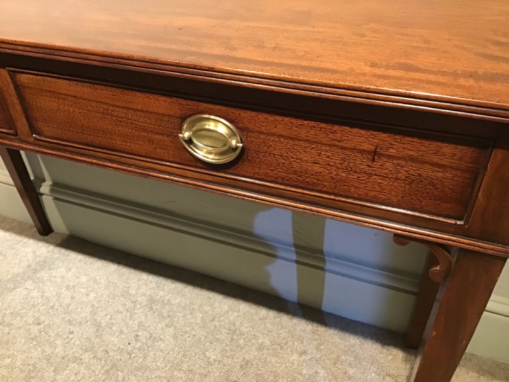 Antique hall table View VI