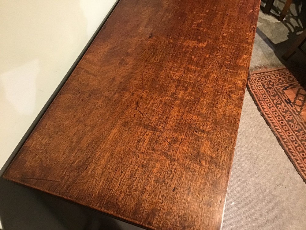 Antique mahogany chest of drawers View III
