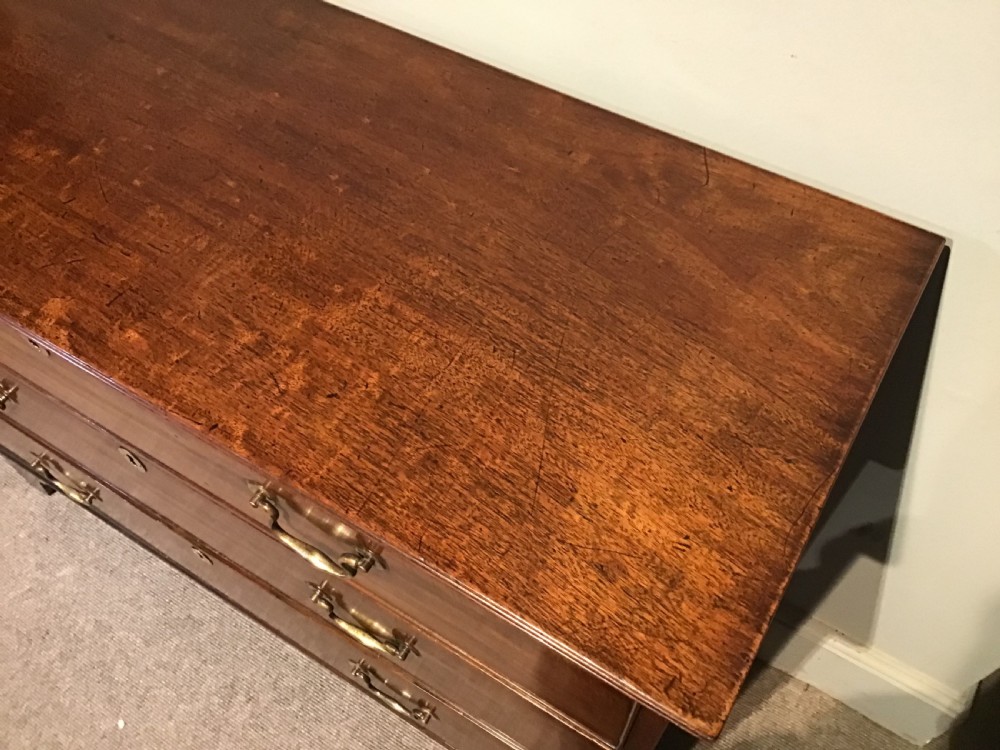 Antique mahogany chest of drawers View IV