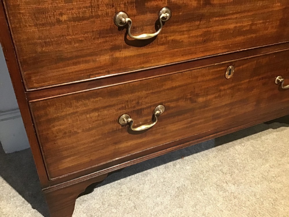 Antique mahogany chest of drawers View VI