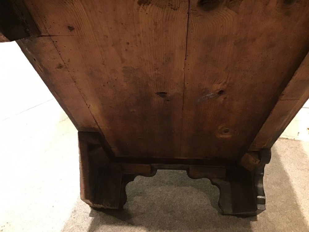 Georgian mahogany chest of drawers View XIII