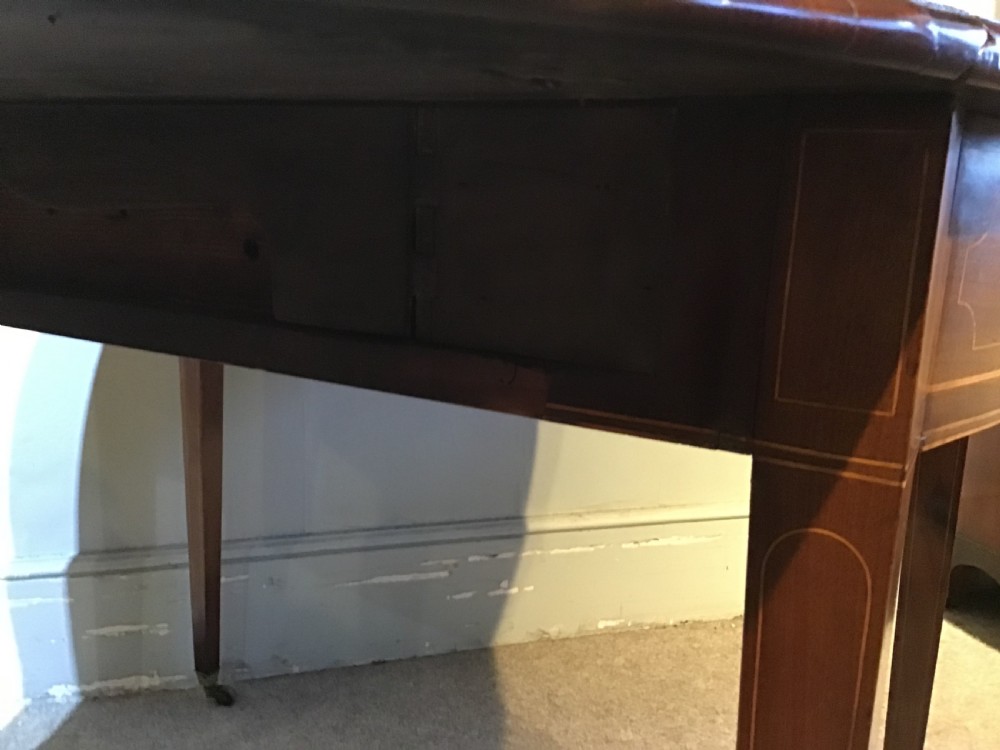 Georgian pembroke table View IX