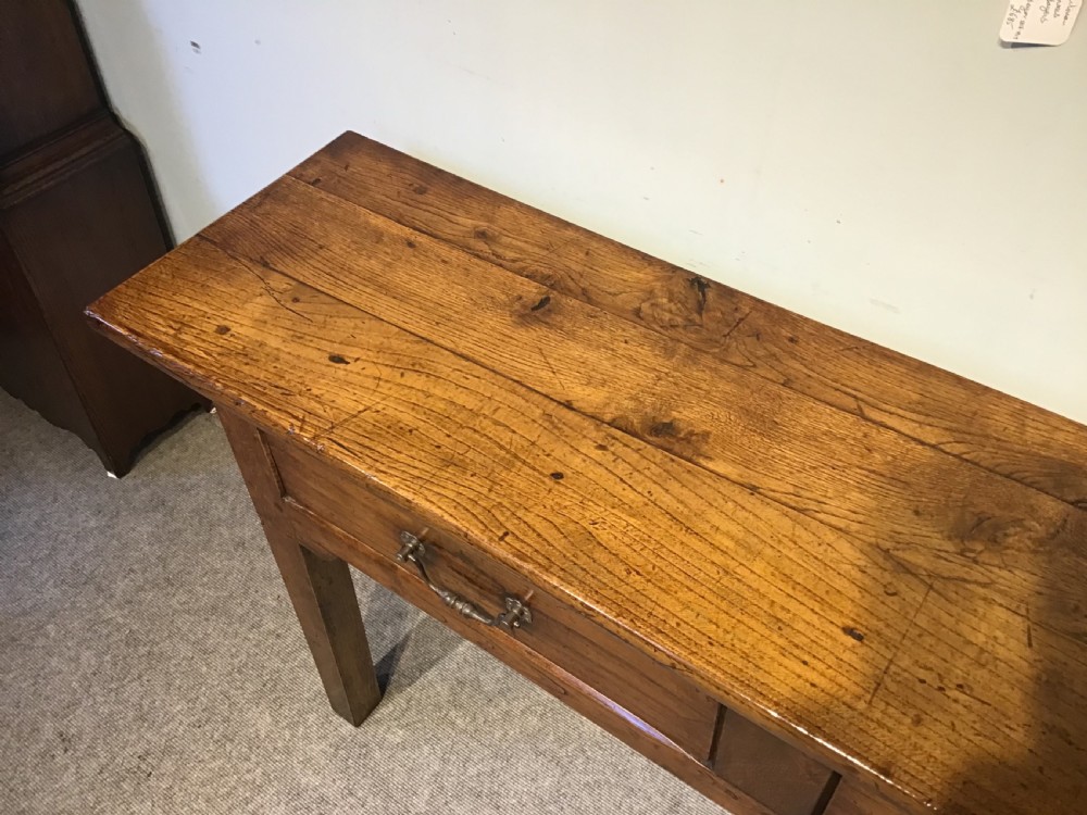 Antique hall table View III