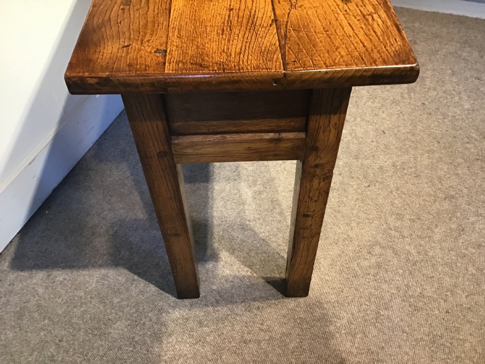 Antique hall table View VIII