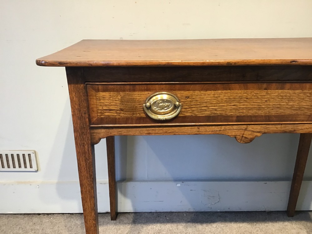 Antique oak sidetable View IV
