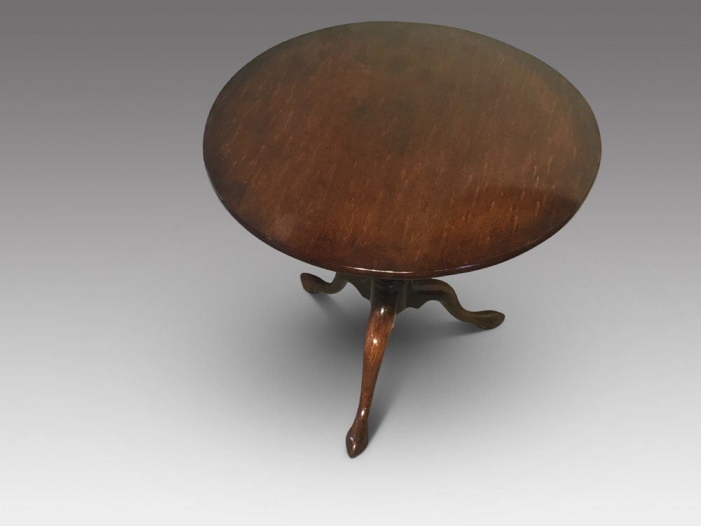 Georgian tripod table View II