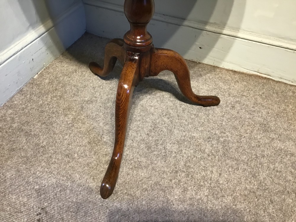 Antique tripod table View IV