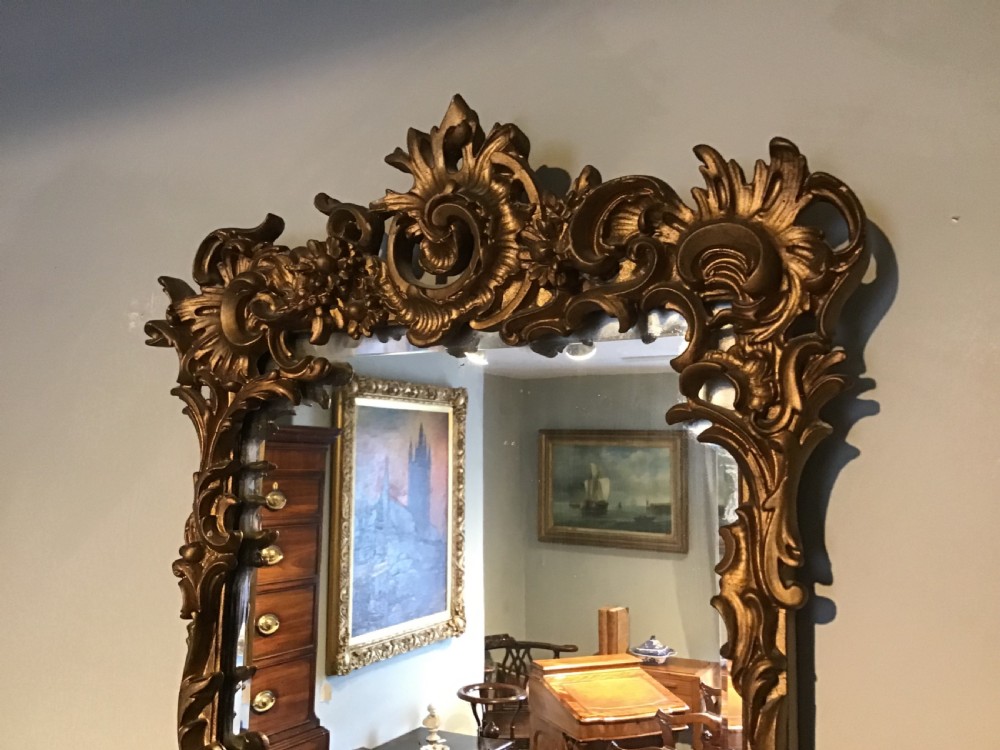 Antique wall mirror View IV