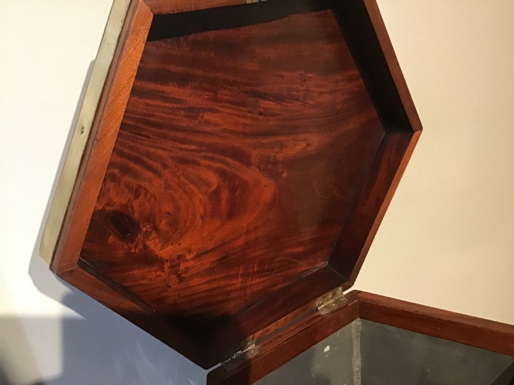 Georgian mahogany cellarette  View VIII