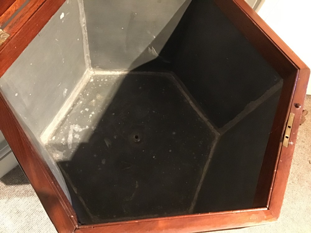 Georgian mahogany cellarette  View IX