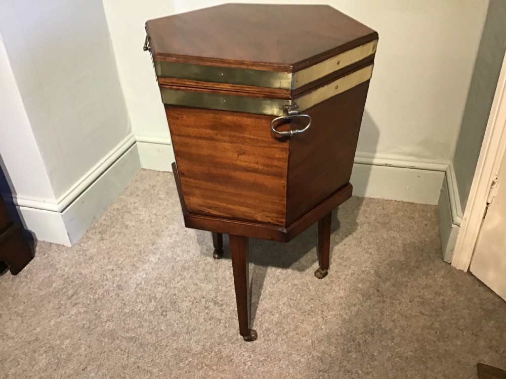 Georgian mahogany cellarette  View X
