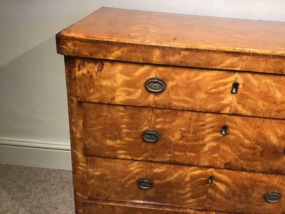 Antique birch chest of drawers View V